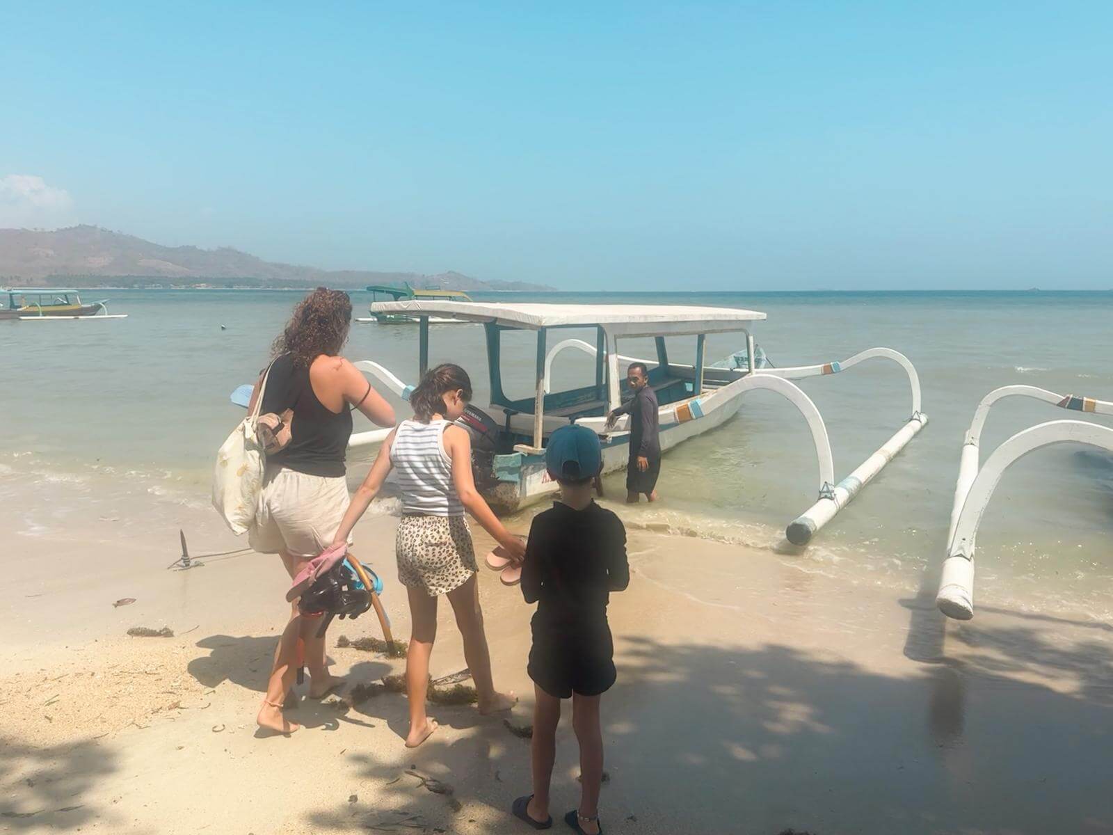 Vertrek met de boot naar de secret gili's